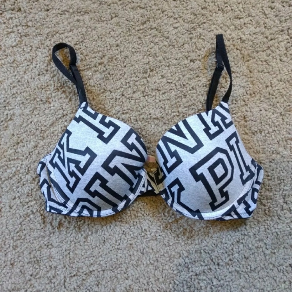 Victoria Secret wear everywhere t-shirt bra